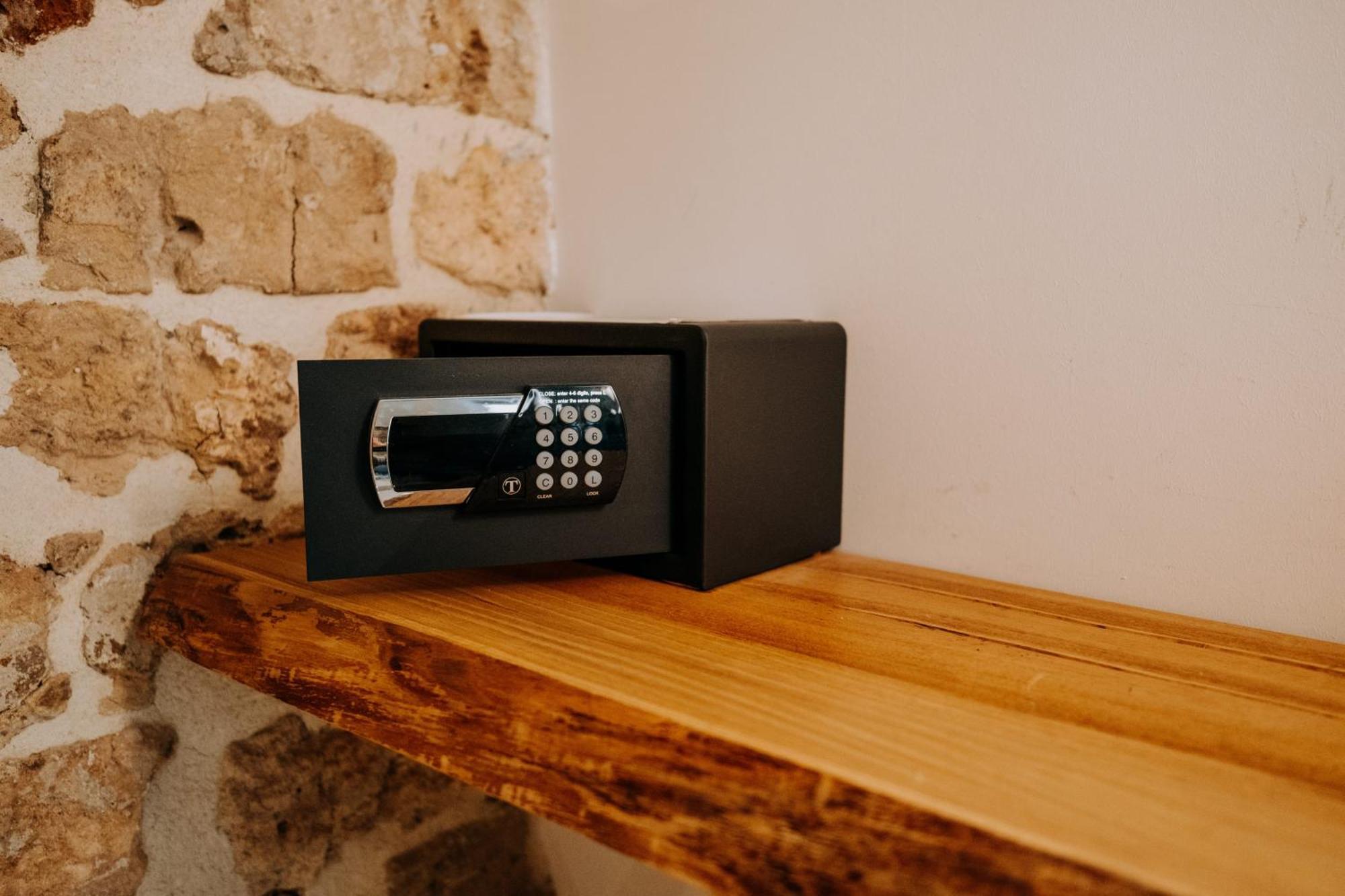 Ambrosia-Timeless Hosting Ξενοδοχείο Παλέρμο Εξωτερικό φωτογραφία